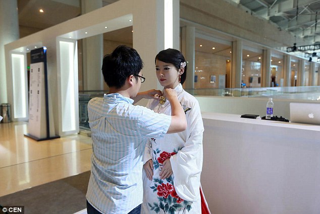 Jia Jia lần đầu tiên xuất hiện là vào vào tháng 4 vừa qua, tại thành phố Hợp Phì, thủ phủ tỉnh An Huy