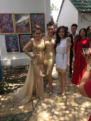 Bộ ba người đẹp trong đám cưới MC Thanh Bạch