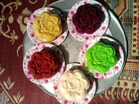 gia-banh-troi-xoi-ngu-sac-ngay-ram-thang-gieng
