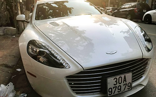 sieu-xe-cadillac-escalade-nhin-thay-bi-trung-bien-so-phat-hien-dieu-bat-ngo
