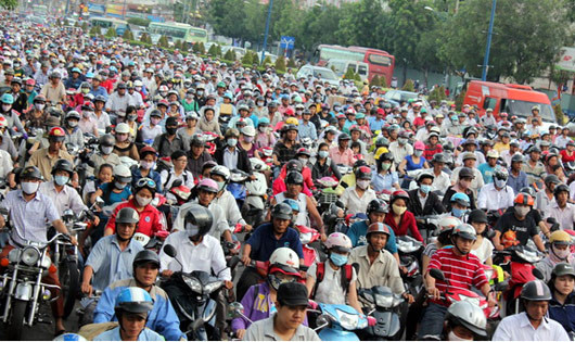 cam-xe-may-trong-noi-do-90-nguoi-dan-ha-noi-dong-y