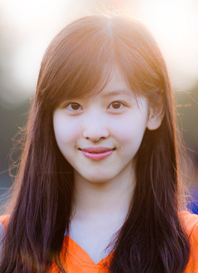 lay-chong-dai-gia-hotgirl-xinh-dep-24-tuoi-thanh-nu-ty-phu-tre-nhat-trung-quoc-la-ai