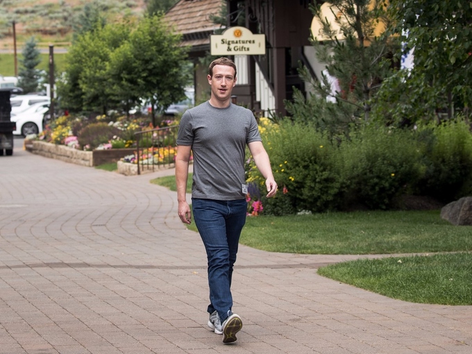 co-74-ty-do-ong-chu-facebook---mark-zuckerberg---tieu-tien-nhu-the-nao