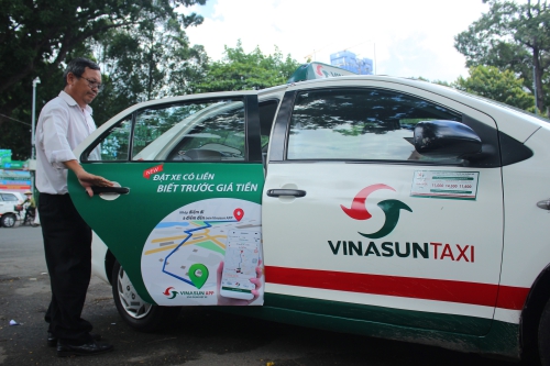 noi-got-8000-nguoi-truoc-2000-nhan-vien-vinasun-thoi-viec