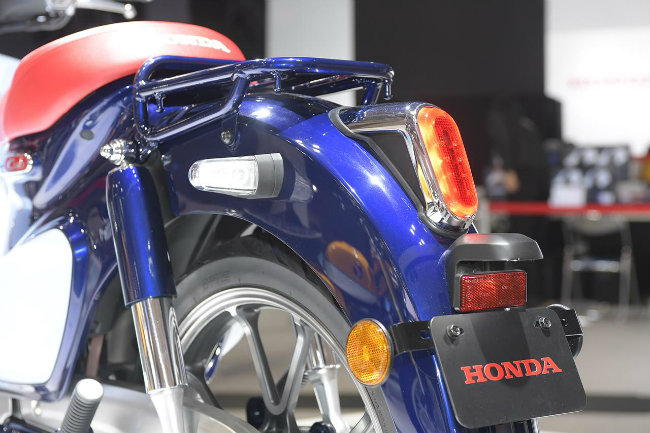 honda-super-cub-c125-nho-nhan-cuc-xinh-moi-ra-mat-co-gi-hay