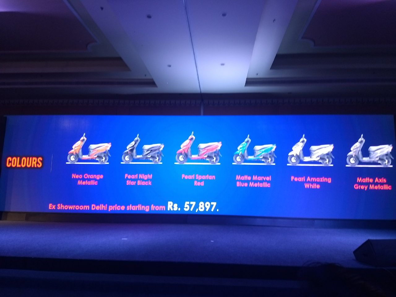 phat-sot-xe-ga-moi-dep-long-lanh-gia-chi-20-trieu-cua-honda