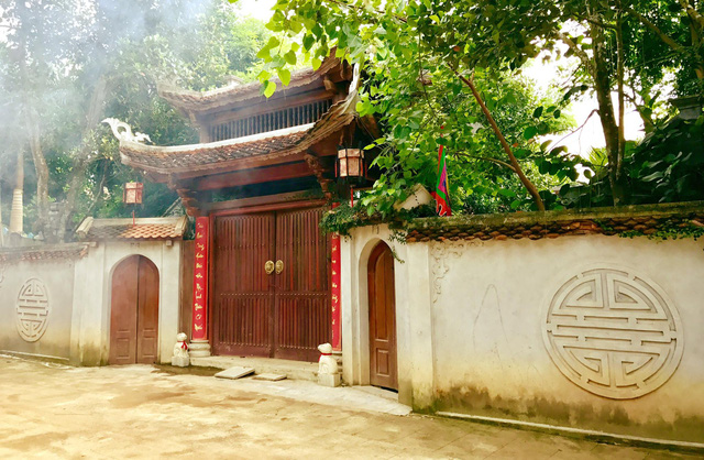 can-canh-phu-tho-1000-m2-chua-toan-do-co-chuc-ty-cua-vuong-rau