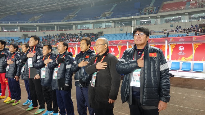 huan-luyen-vien-park-hang-seo-la-ai