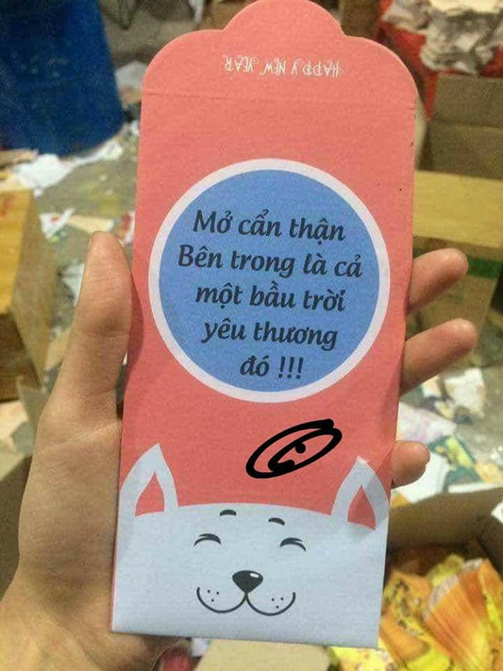 diem-danh-cac-mau-li-xi-sieu-doc-la-dip-tet-nguyen-dan-2018