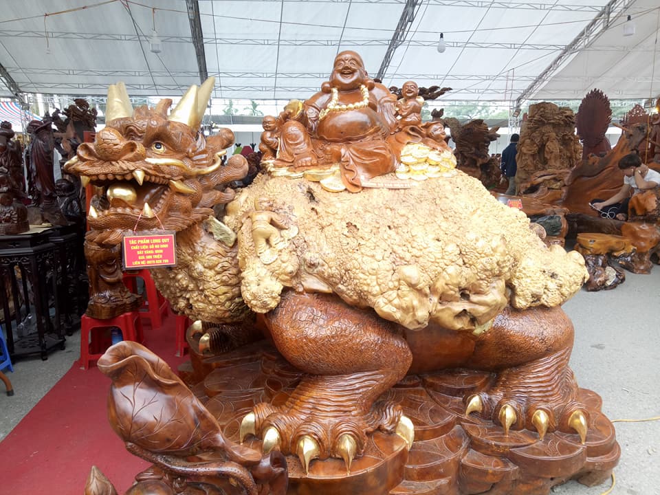 can-ca-tuyet-tac-go-long-quy-dat-gan-2-cay-vang-9999-gia-600-trieu-o-ha-noi
