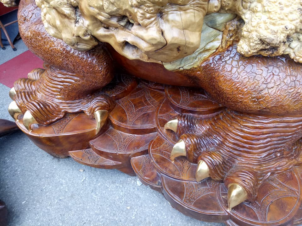 can-ca-tuyet-tac-go-long-quy-dat-gan-2-cay-vang-9999-gia-600-trieu-o-ha-noi