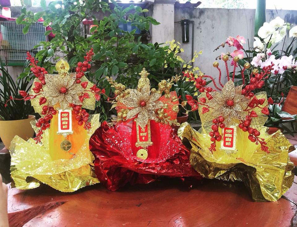 oan-ngoc-khung-5kg-gia-nua-trieu-dong-hut-khach-dip-ong-cong-ong-tao-va-tet-mau-tuat-2018
