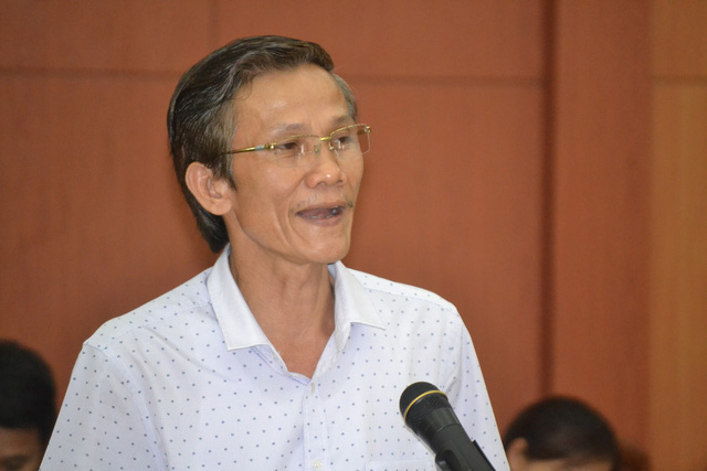 vi-sao-giam-doc-so-noi-vu-quang-nam-bi-ky-luat-canh-cao