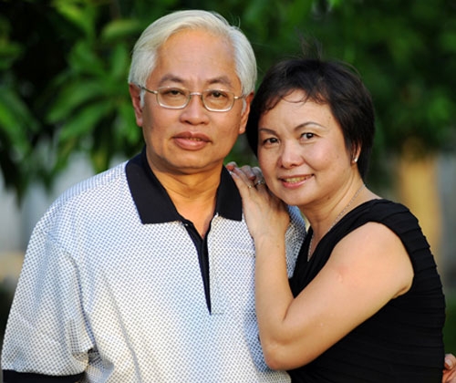 chong-bi-bat-nu-dai-gia-vang-bac-van-kiem-1400-ty-dong-cho-gia-dinh