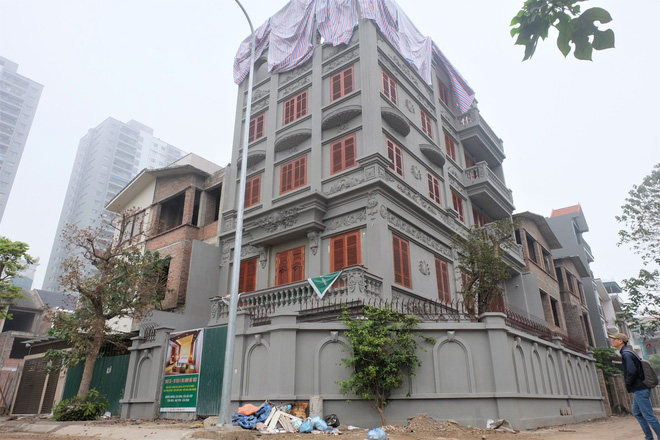 choang-biet-thu-khung-gia-hon-130-trieu-dongm2-cua-ong-nguyen-thanh-hoa