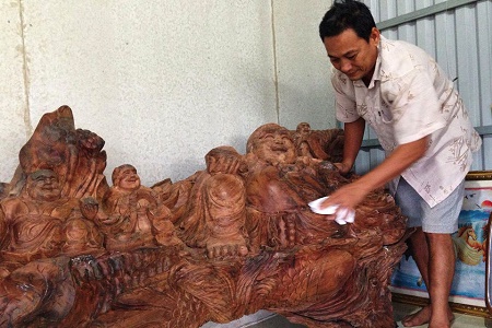 ca-mau-vut-lan-loc-khuc-go-nua-tan-nhat-duoc-2-nam-sau-dai-gia-tra-15-ty-khong-ban