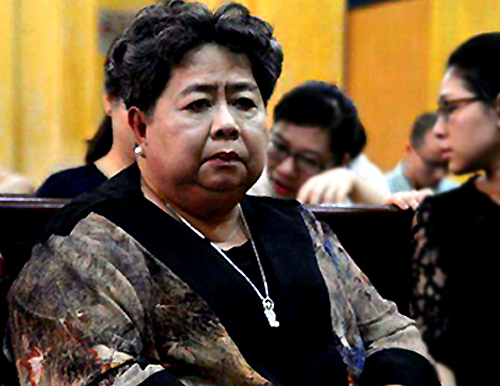 mat-93-suc-khoe-nu-dai-gia-hua-thi-phan-lieu-co-mat-o-phien-toa-sap-toi