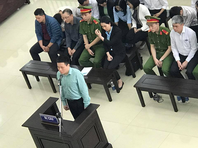 dai-an-ha-van-tham-120-nguoi-duoc-trieu-tap-nu-bi-cao-khoc-nuc-no