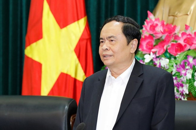 hoi-nghi-tu-7-bau-ong-tran-thanh-man-va-ong-tran-cam-tu-vao-ban-bi-thu-trung-uong
