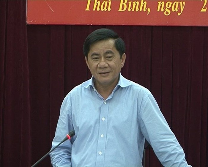 hoi-nghi-tu-7-bau-ong-tran-thanh-man-va-ong-tran-cam-tu-vao-ban-bi-thu-trung-uong