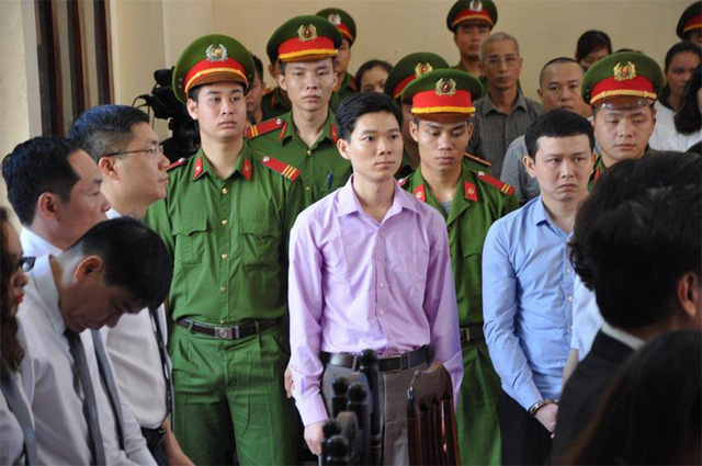 8-nguoi-tu-vong-khi-chay-than-bac-si-hoang-cong-luong-hom-nay-tiep-tuc-ra-toa