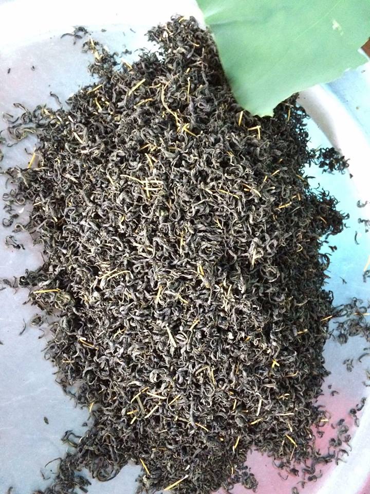 tra-uop-hoa-sen-doc-dao-gia-30-nghin-dongbup-hut-nguoi-dung-ha-thanh