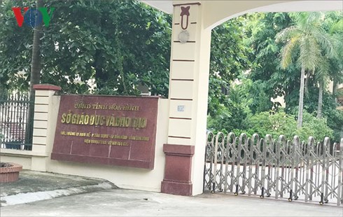 diem-thi-bat-thuong-o-hoa-binh-danh-tinh-5-can-bo--dang-phai-lam-viec-voi-cong-an