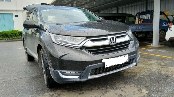 honda-cr-v-2018-moi-mua-di-duoc-nua-nam-da-bi-gi-set-nghiem-trong