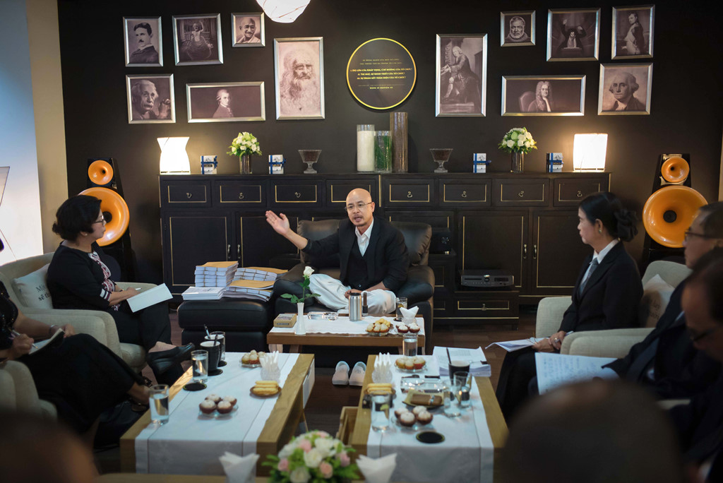 ong-dang-le-nguyen-vu-xuat-hien-lam-ro-nhung-bi-an-sau-5-nam-im-lang-va-loi-keu-cuu-cua-vo