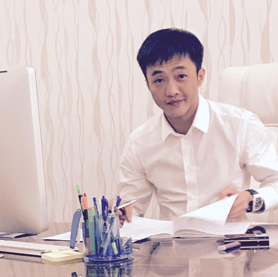 cuong-do-la-len-tieng-ve-tin-don-pha-san-tiet-lo-cong-viec-moi-sau-khi-tu-bo-moi-chuc-vu