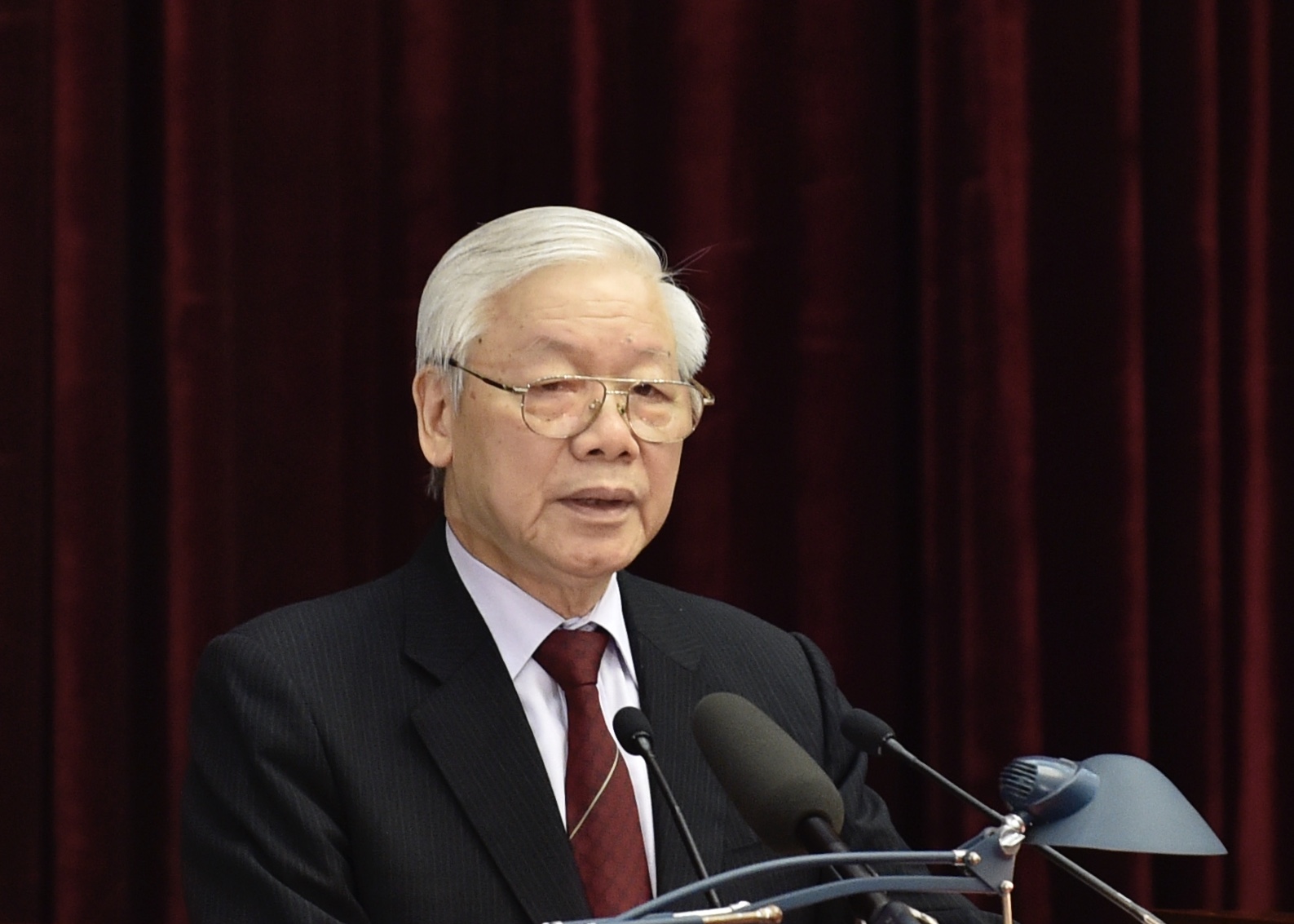 trung-uong-se-lay-phieu-tin-nhiem-cac-dong-chi-uy-vien-bo-chinh-tri-ban-bi-thu