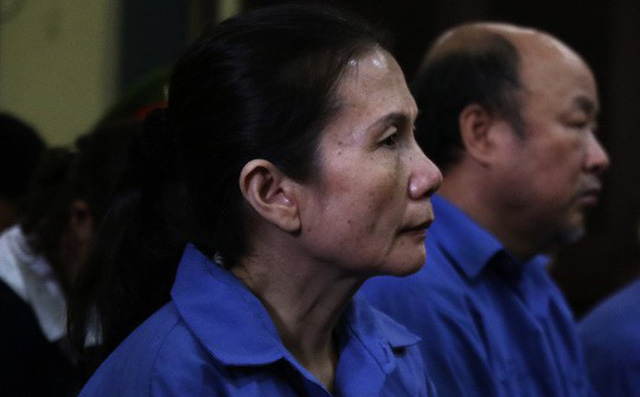 tet-buon-cua-3-nu-doanh-nhan-lung-lay-mot-thoi-nguoi-linh-an-tu-nguoi-bi-bat-giam