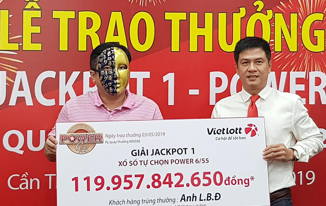 trung-xo-so-doc-dac-vietlott-120-ty-dong-dai-gia-ca-mau-da-giau-cang-giau-them