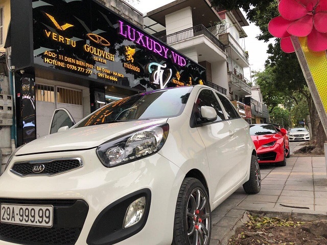 kia-morning-gia-chi-tu-299-trieu-dai-gia-ha-noi-mua-23-ty-va-ly-do-phia-sau-la-gi