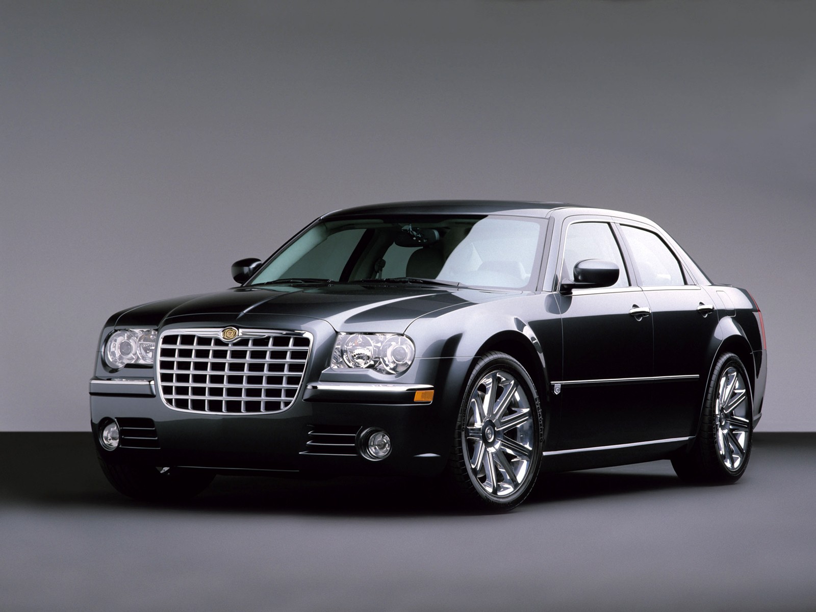 Thu hồi &ocirc; t&ocirc; Chrysler k&eacute;m chất lượng
