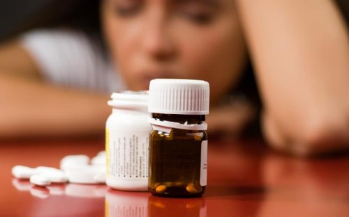 T&aacute;c hại của thuốc an thần c&oacute; thể bao gồm từ suy giảm tr&iacute; nhớ, t&acirc;m thần đến v&ocirc; sinh hoặc g&acirc;y hại cho thai nhi