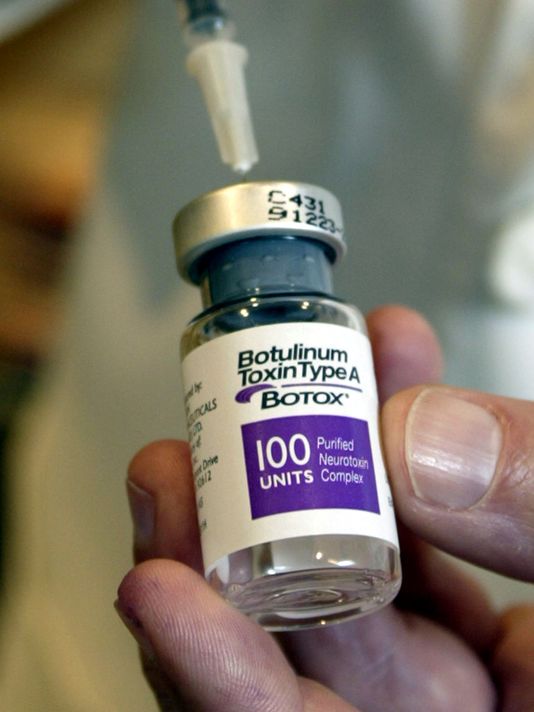 Thu&ocirc;́c ti&ecirc;m Botox được cho là g&acirc;y ra nhi&ecirc;̀u tác dụng phụ nghi&ecirc;m trọng ở trẻ em