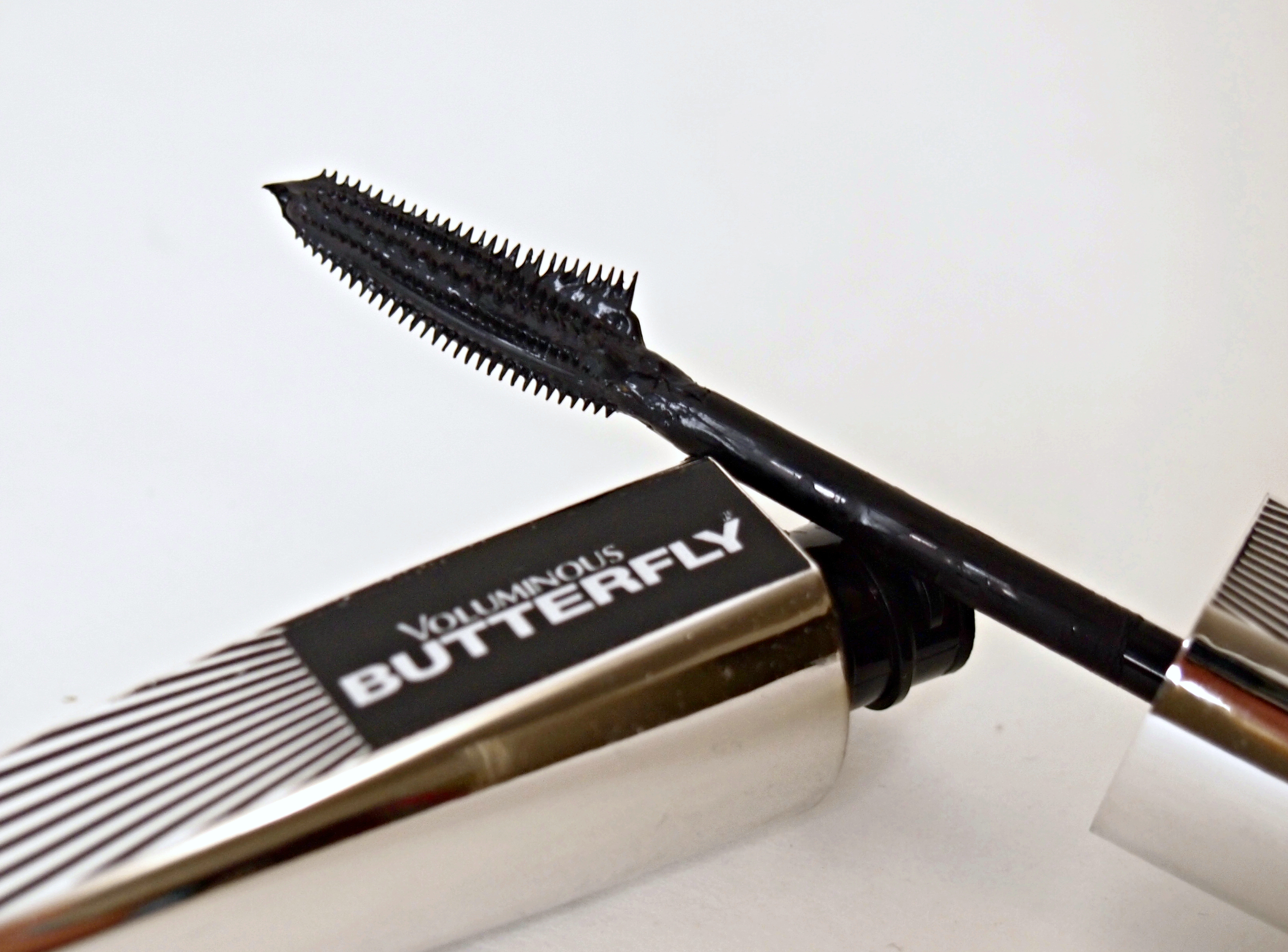 L'oreal Voluminous Butterfly Mascara l&agrave; 13Win21 con - Tri ân hội viên mỗi tháng 2000 tỷ gi&aacute; rẻ gi&uacute;p bạn g&aacute;i c&oacute; l&agrave;n mi d&agrave;y ấn tượng 