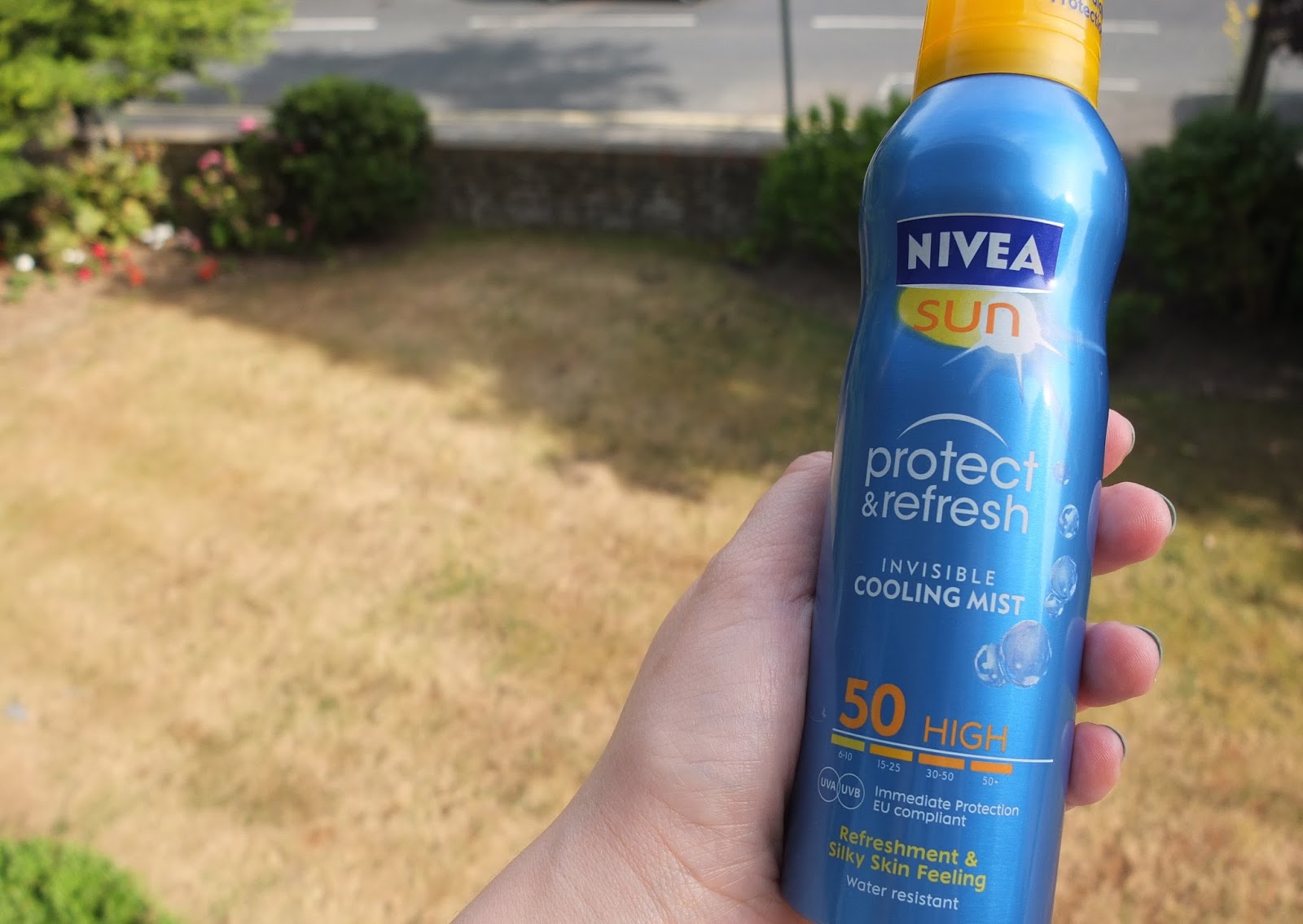 kem l&agrave;m s&aacute;ng da Nivea Sun-Kissed 