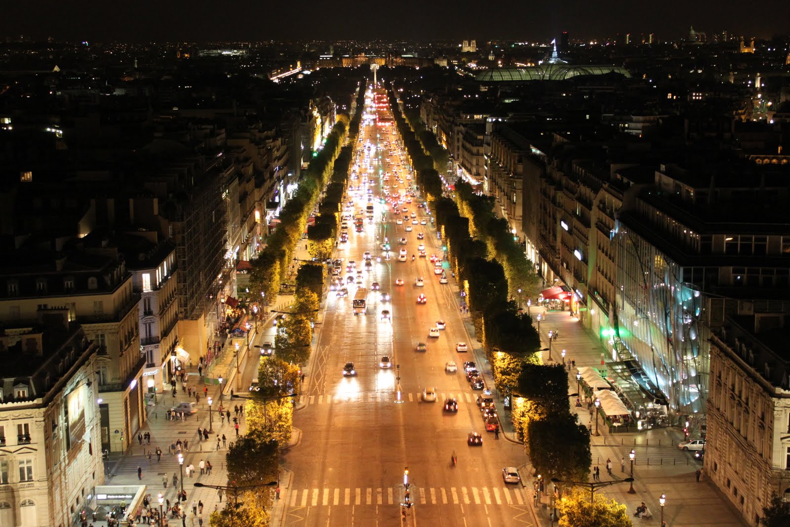 Đại lộ Champs-Elys&eacute;es