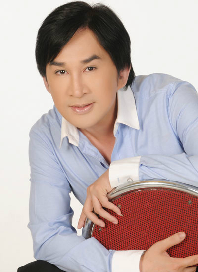 nghệ sĩ Kim Tử Long