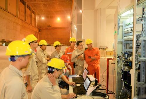 Năng suất 13Win18 cá cược thể thao hiện nay của C&ocirc;ng ty Thủy điện Sơn La đạt 5,1 MW/người, ngang với c&aacute;c nước ph&aacute;t triển tr&ecirc;n thế giới
