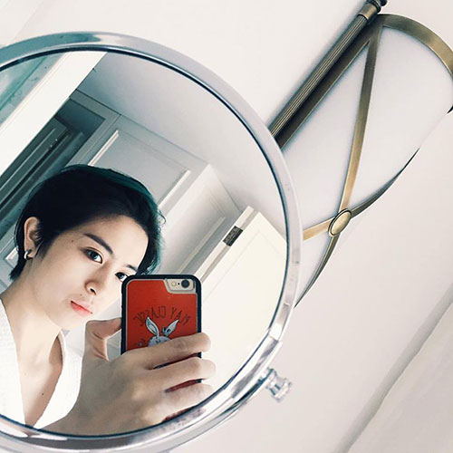 Là bởi ở Gil Lê chứa đựng nhiều vẻ đẹp đáng ngưỡng mộ
