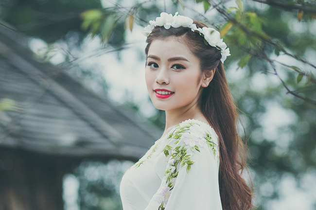 Với giọng ca đầy nội lực và cảm xúc đã được chứng minh qua cuộc thi Sao Mai, đây là thử thách dễ dàng nhất với Thu Hằng.