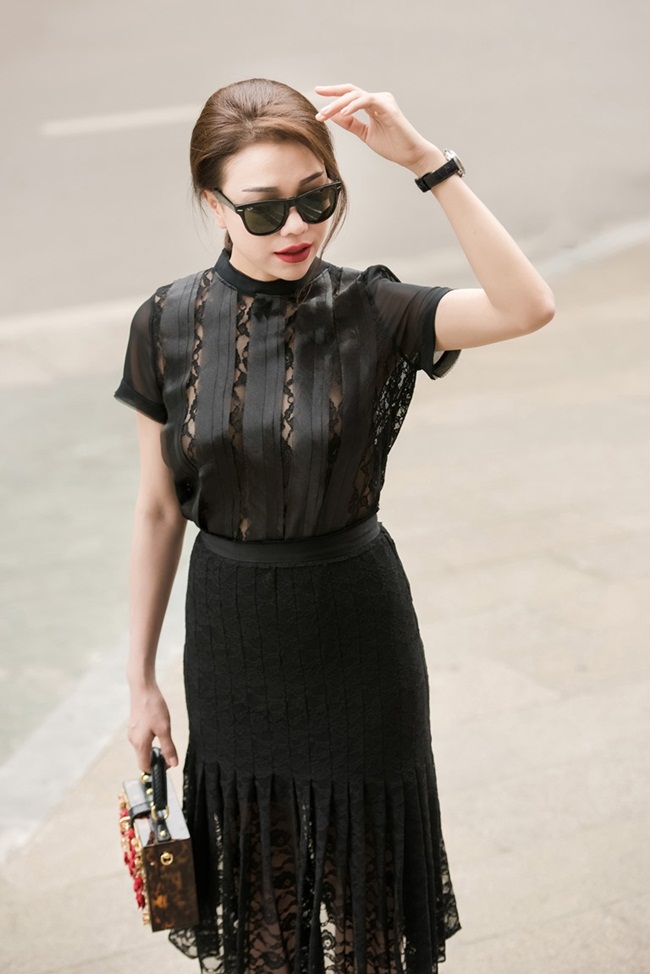 Bạn sẽ chìm dắm trong khu vườn đầy hoa lá với những thiết kế mới lạ.