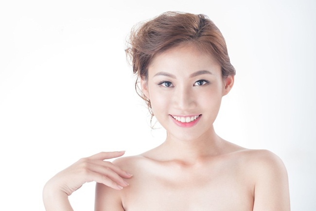 Vóc dáng cao ráo, thanh mảnh là lợi thế giúp Quỳnh Như tự tin trên sàn catwalk.