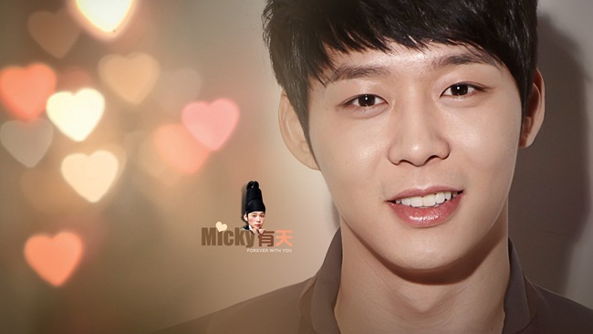 Ngoài sự nghiệp ca hát, Yoochun còn tham gia diễn xuất. Yoochun xuất hiện trong một số tập của hai show truyền hình ăn khách cùng TVXQ, Banjun Theater và Vacation. Năm 2006, anh đóng vai trò khách mời trong bộ phim Rainbow Romance.