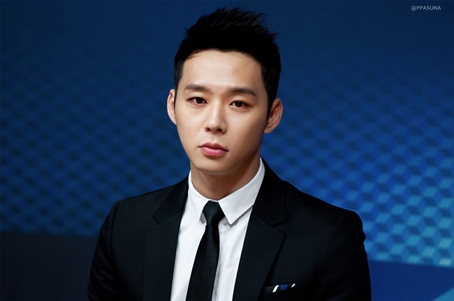 Park Yoochun đã đánh dấu bản thân như 1 diễn viên thực thụ thông qua bộ phim I Miss You. Park Yoochun đóng vai Han Jung Woo - một cảnh sát hình sự, người đã lang thang trong 14 năm để tìm tình yêu đầu tiên của mình. Anh cũng đảm nhận thành công vai diễn của 1 cảnh sát nghiêm túc với ánh nhìn lạnh, tuyệt vọng đầy giận dữ. Nhưng cũng hoàn hảo trong vai trò 1 anh chàng lãng mạn.