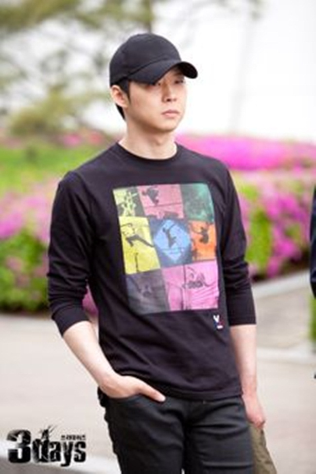 Như vậy, Yoochun trở thành diễn viên đầu tiên giành giải thưởng 3 năm liên tiếp và thêm vào bộ sưu tập danh hiệu ''Diễn viên dành giải của 3 kênh truyền hình lớn Hàn Quốc''. vào năm 2011, 2012 và 2013. Đối với một nghệ sĩ xuất thân là ca sĩ thần tượng như Yoochun, việc đoạt cú đúp này là một hiện tượng hiếm có.