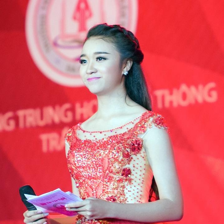 Cô có sở thích là hát múa, tham gia các hoạt động xã hội, hoạt động thiện nguyện. Tham gia cuộc thi năm nay cũng là dịp để cô đồng hành cùng các hoạt động ý nghĩa của Hoa Hậu Việt Nam.